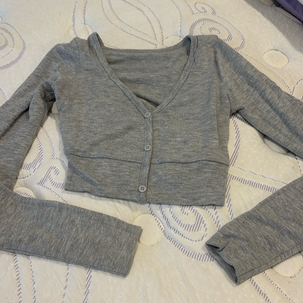 ALO Yoga Gray Long Sleeve Top